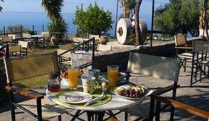 Melitsina Village Hotel