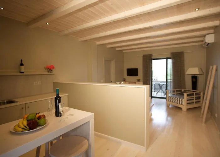 Melitsina Village Hotell