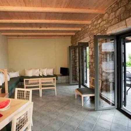 Melitsina Village Hotel Kardhamili