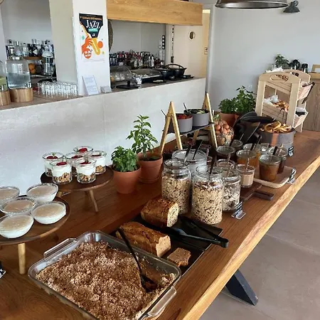 梅丽茨纳乡村酒店 3* 卡德哈米利