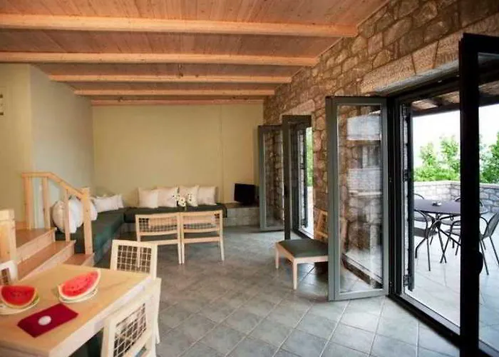 Melitsina Village Hotel Kardhamili