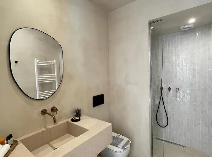 فندق Melitsina Village 3*