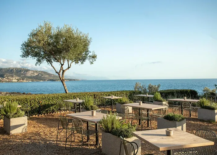 Melitsina Village كارداميلي