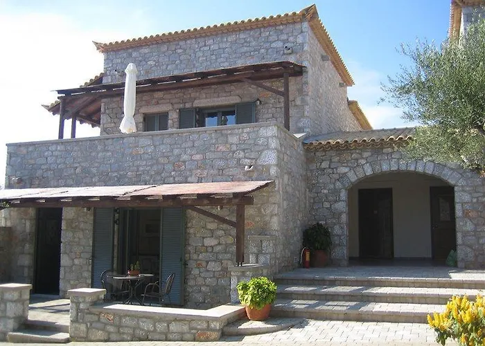 Melitsina Village 3* كارداميلي